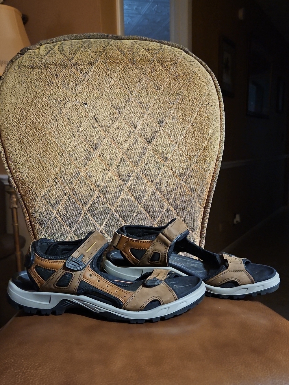 Ecco Yucatan Brown Black Gray Leather Sport Hiking Trail Sandals Shoes